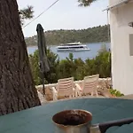 Apartment Natad Vinišće